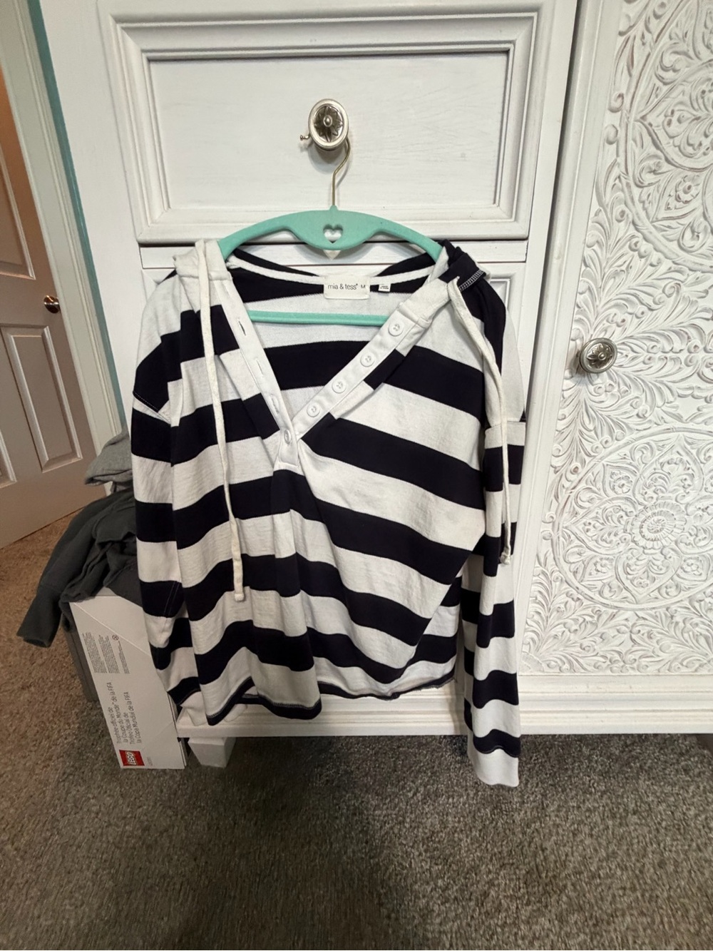 Mia & Tess Navy White Striped Hooded Henley Top Size Medium